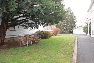 43 Walnut St, Montclair, NJ 07042 - Photo 6