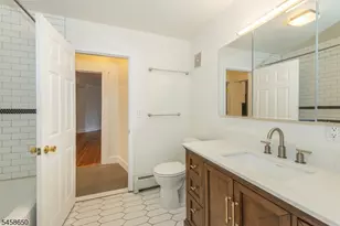 43 Walnut St, Montclair, NJ 07042 - Photo 34