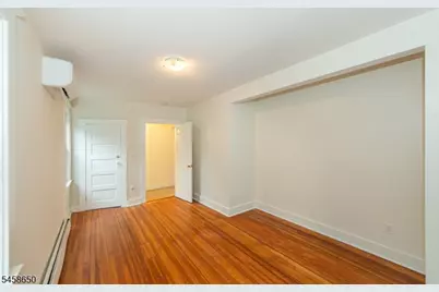 43 Walnut St #1, Montclair, NJ 07042 - Photo 32
