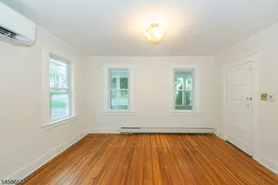 43 Walnut St, Montclair, NJ 07042 - Photo 18
