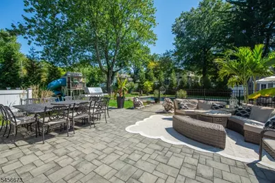 11 Martha Rd, Roseland, NJ 07068 - Photo 36
