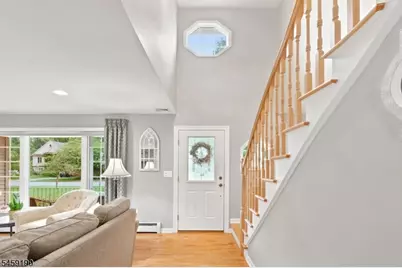 14 Daria Dr, Pequannock Township, NJ 07440 - Photo 4