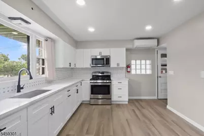 51 Totowa Ave, Paterson, NJ 07502 - Photo 18