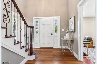 12 Clearwater Dr, Wayne, NJ 07470 - Photo 8