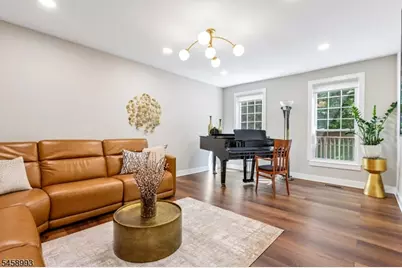 12 Clearwater Dr, Wayne, NJ 07470 - Photo 6