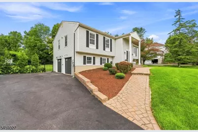 10 Darlene Ct, Randolph Township, NJ 07869 - Photo 2