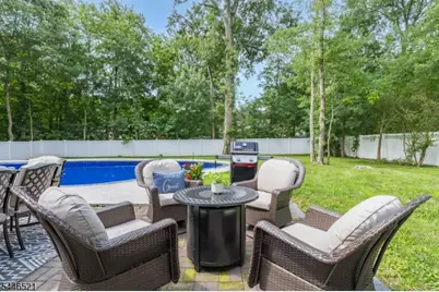 17 New England Dr, Parsippany, NJ 07034 - Photo 44