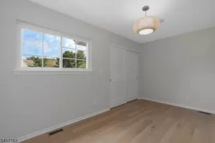 81 Encampment Dr, Bedminster Township, NJ 07921 - Photo 30