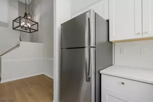 81 Encampment Dr, Bedminster Township, NJ 07921 - Photo 18