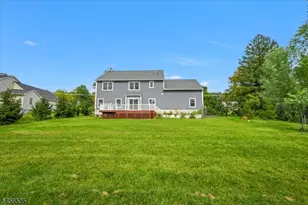 657 Foothill Rd, Bridgewater, NJ 08807 - Photo 38