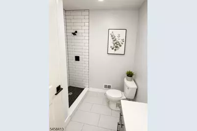 10 Bruen Ave, Irvington, NJ 07111 - Photo 4