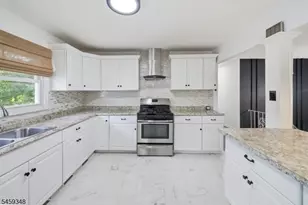66 Lockwood Pl, Clifton, NJ 07012 - Photo 14