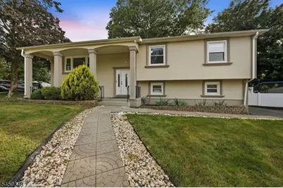66 Lockwood Pl, Clifton, NJ 07012 - Photo 2