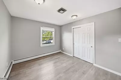 66 Lockwood Pl, Clifton, NJ 07012 - Photo 20