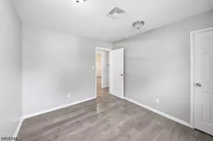 66 Lockwood Pl, Clifton, NJ 07012 - Photo 18
