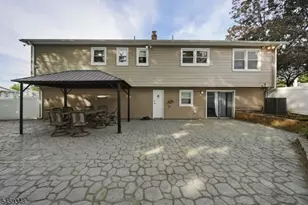 66 Lockwood Pl, Clifton, NJ 07012 - Photo 6