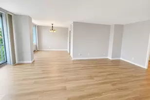 1 Claridge Dr, Verona, NJ 07044 - Photo 10