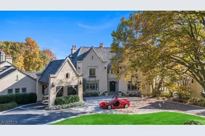 211 Mountainview Estate, Bernardsville, NJ 07924 - Photo 2