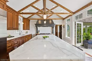 211 Mountainview Estate, Bernardsville, NJ 07924 - Photo 6