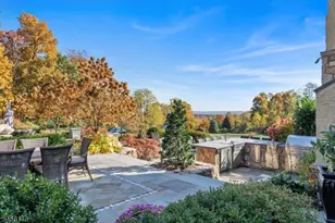 211 Mountainview Estate, Bernardsville, NJ 07924 - Photo 36