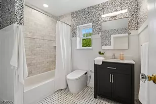 28 Oberlin St, Maplewood Twp., NJ 07040 - Photo 24
