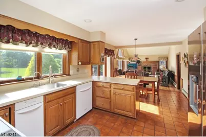 7 Cherokee Trl, Blairstown Township, NJ 07825 - Photo 10