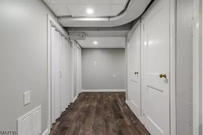 68 Meadowbrook Rd, North Plainfield, NJ 07062 - Photo 20