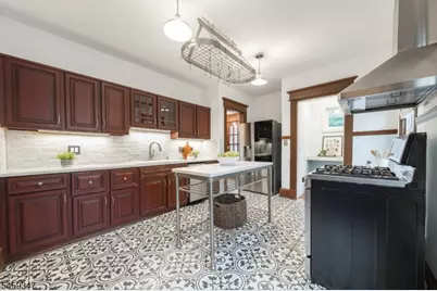 209 Garfield Pl, South Orange, NJ 07079 - Photo 20