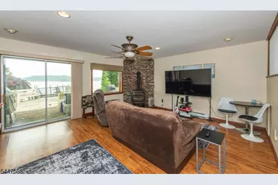 121 Maxim Dr, Hopatcong, NJ 07843 - Photo 44