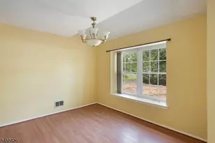 44 Whitby Cir, Franklin Township, NJ 08873 - Photo 16