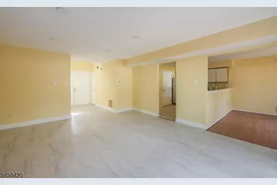 44 Whitby Cir, Franklin Township, NJ 08873 - Photo 14