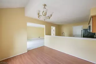 44 Whitby Cir, Franklin Township, NJ 08873 - Photo 18