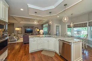 7 Dehart Ct, Wayne, NJ 07470 - Photo 4