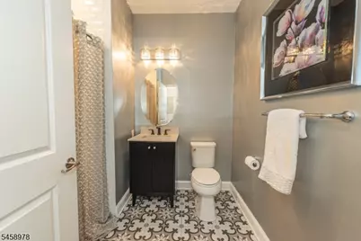106 Autumn Ct, Little Falls Township, NJ 07424 - Photo 6