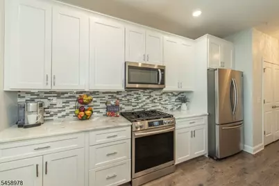 106 Autumn Ct, Little Falls Township, NJ 07424 - Photo 20