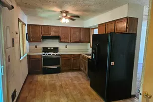 59 Woodland Dr, Roselle, NJ 07203 - Photo 2
