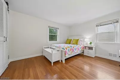 373 Saint Cloud Ave, West Orange Township, NJ 07052 - Photo 20