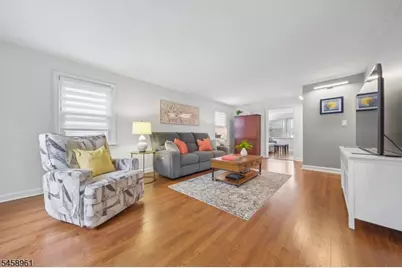 373 Saint Cloud Ave, West Orange Township, NJ 07052 - Photo 4
