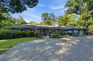 516 Co Rd 579, Alexandria Township, NJ 08827 - Photo 1