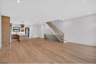 522 Valley Rd #3, Clifton, NJ 07013 - Photo 14