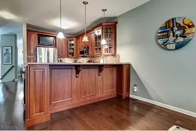 312 Wilshire Dr, Nutley, NJ 07110 - Photo 10