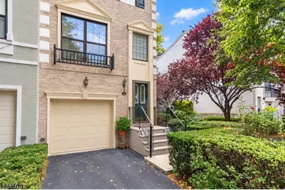 312 Wilshire Dr, Nutley, NJ 07110 - Photo 2