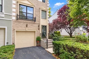 312 Wilshire Dr, Nutley, NJ 07110 - Photo 2