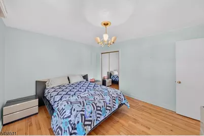 47 Albert Ave, Edison Twp., NJ 08837 - Photo 14