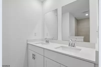 69 Eastwood Ter, East Hanover Township, NJ 07936 - Photo 26