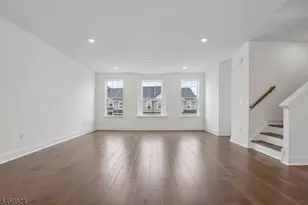69 Eastwood Ter, East Hanover Township, NJ 07936 - Photo 4