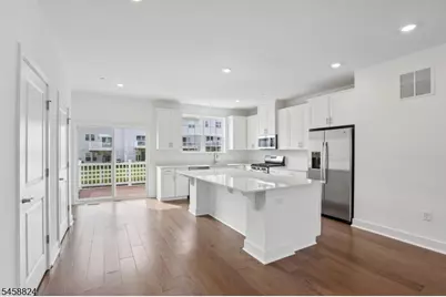 69 Eastwood Ter, East Hanover Township, NJ 07936 - Photo 10
