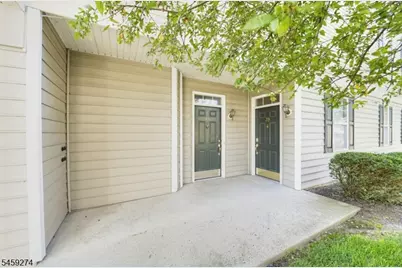 41 Liberty Way, South Bound Brook Boro, NJ 08880 - Photo 2