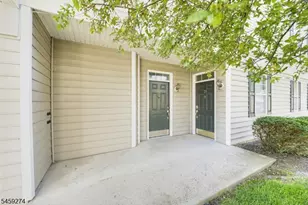 41 Liberty Way, South Bound Brook Boro, NJ 08880 - Photo 2