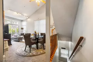 1293 Paddington Rd, Mahwah, NJ 07430 - Photo 6